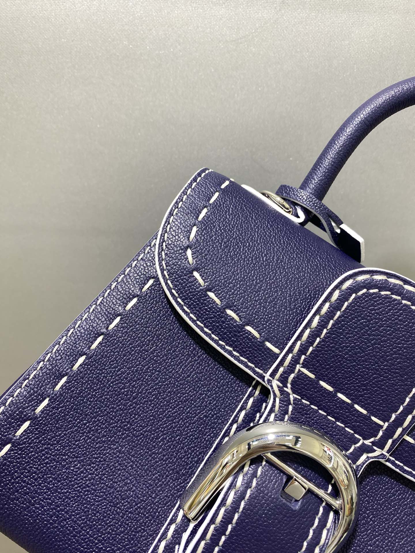 델보 브리앙 박스백 미니